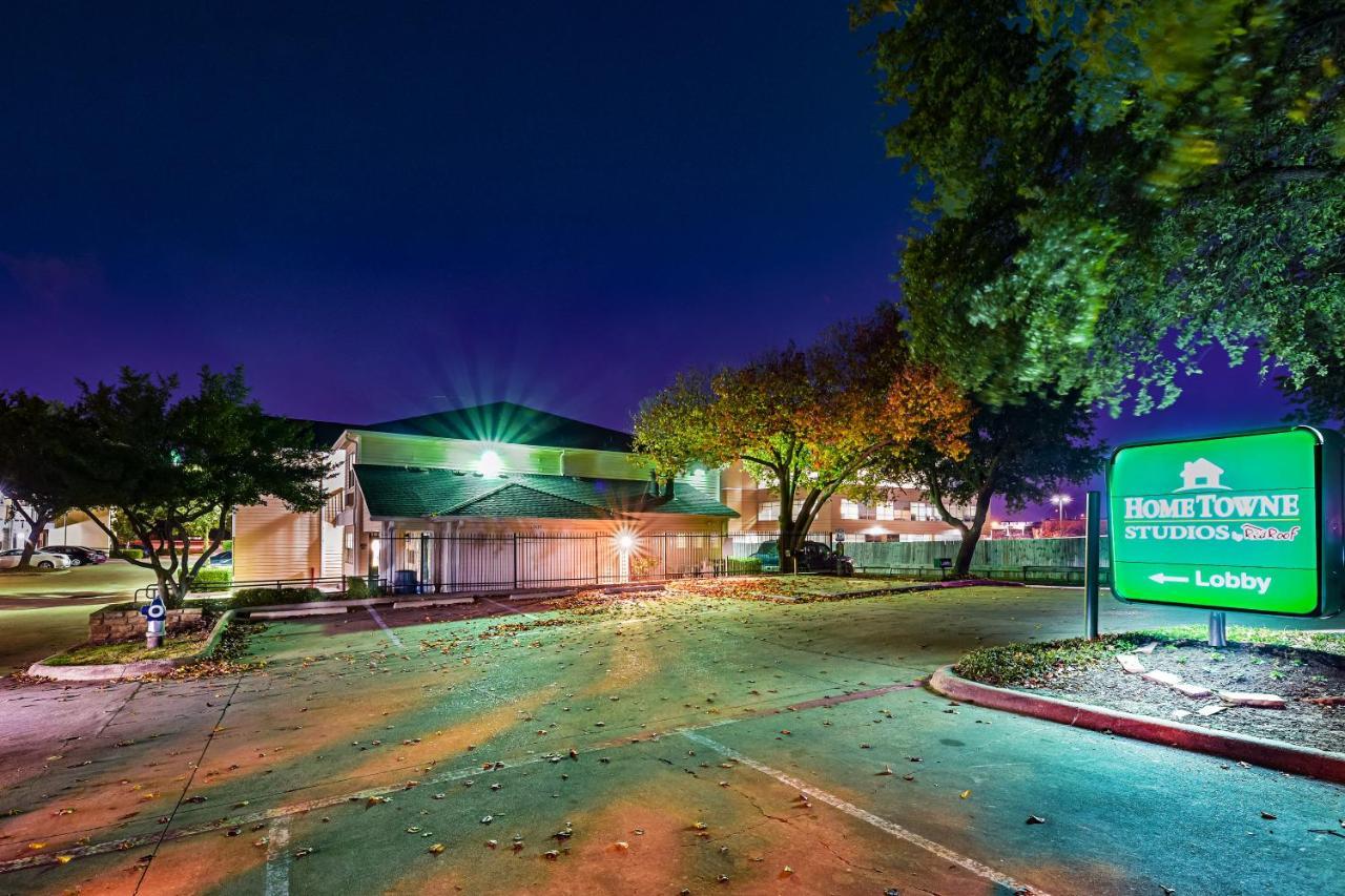 Hometowne Studios By Red Roof Dallas - North Addison - Tollway ภายนอก รูปภาพ
